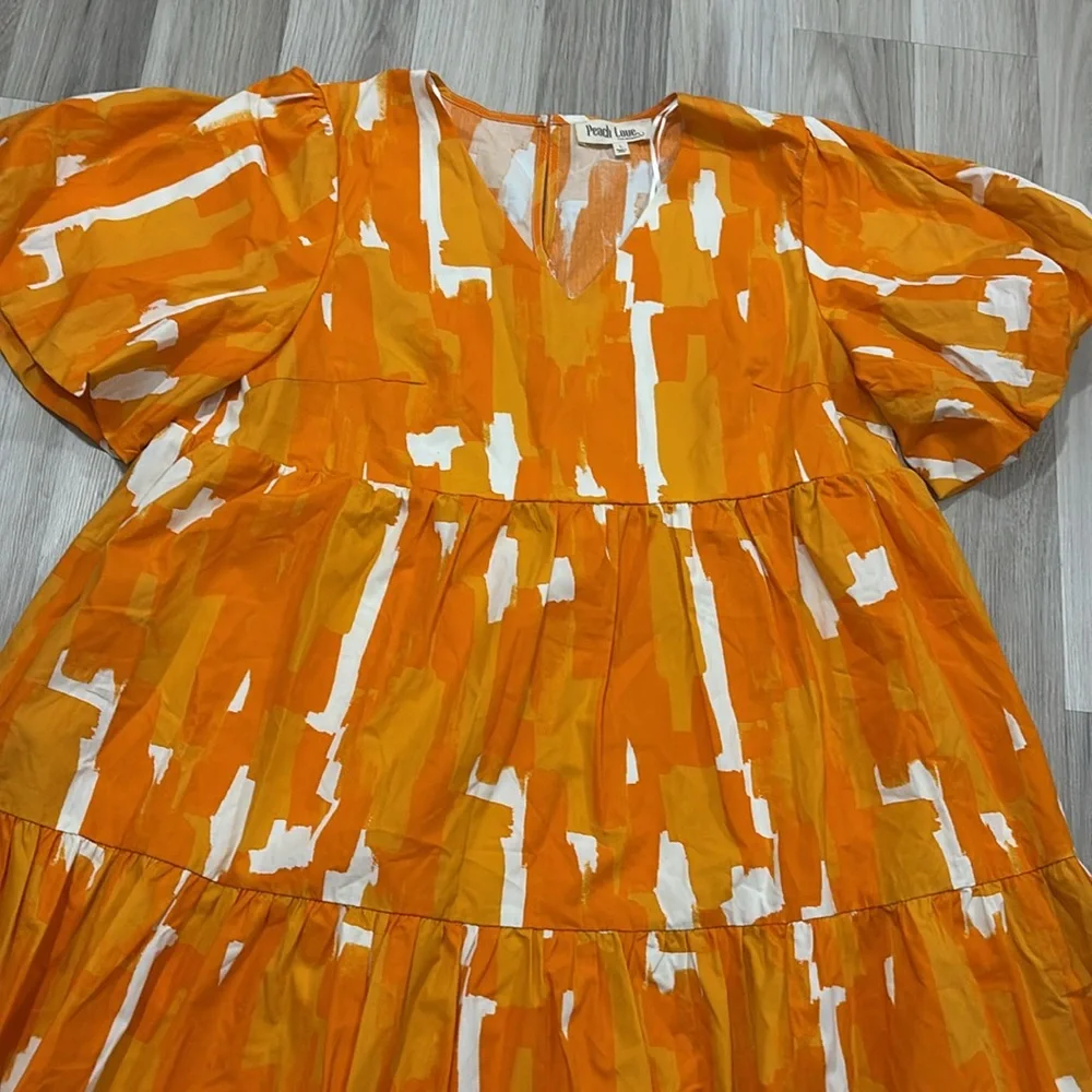Peach Love‎ Tiered V Neck Orange White Dress Size L NWOT